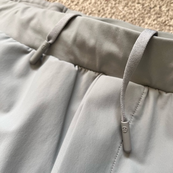 Mens Lululemon Surge Joggers TALL Inseam 31” Size Medium BNWOT - Picture 8 of 16